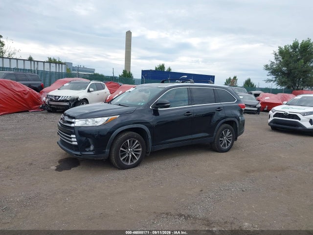 2019 TOYOTA HIGHLANDER XLE 2
