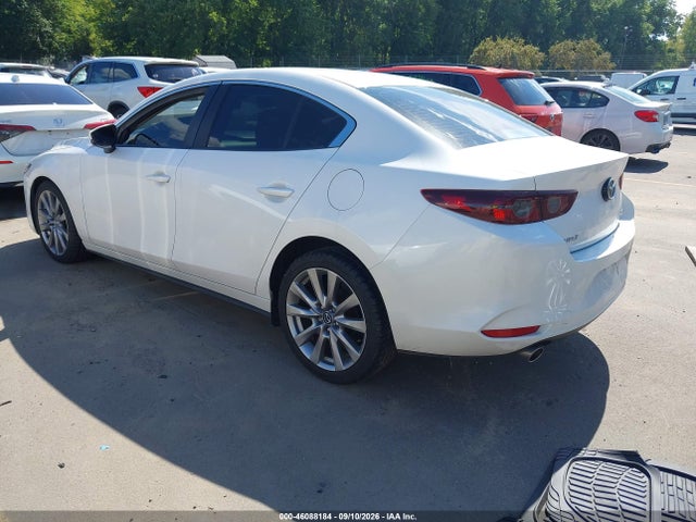 2021 MAZDA MAZDA3 SELECT 3