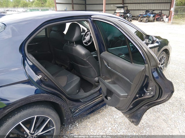 2021 TOYOTA CAMRY SE 8