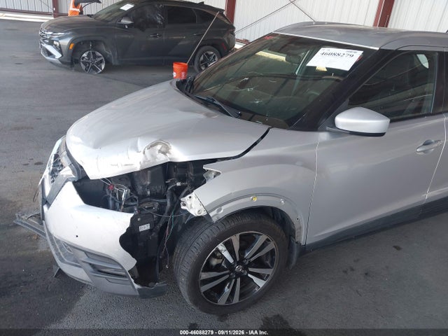 2020 NISSAN KICKS SV XTRONIC CVT 19