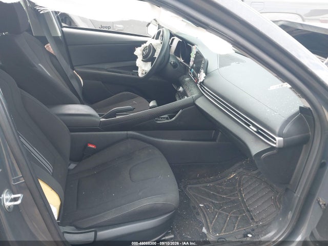2023 HYUNDAI ELANTRA SEL 5