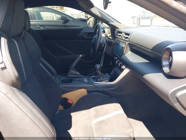 2023 TOYOTA GR86 PREMIUM 5