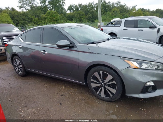 2019 NISSAN ALTIMA 2.5 SL 13