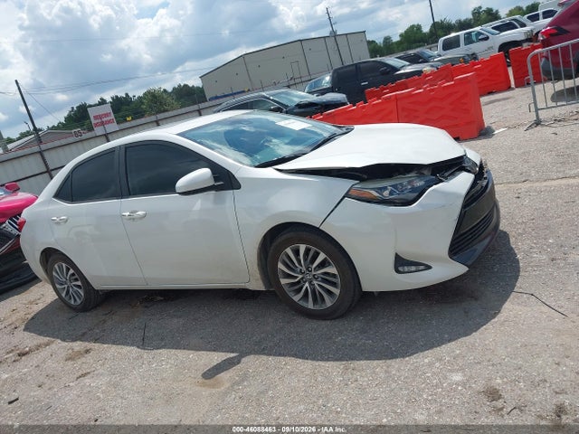 2019 TOYOTA COROLLA XLE 13