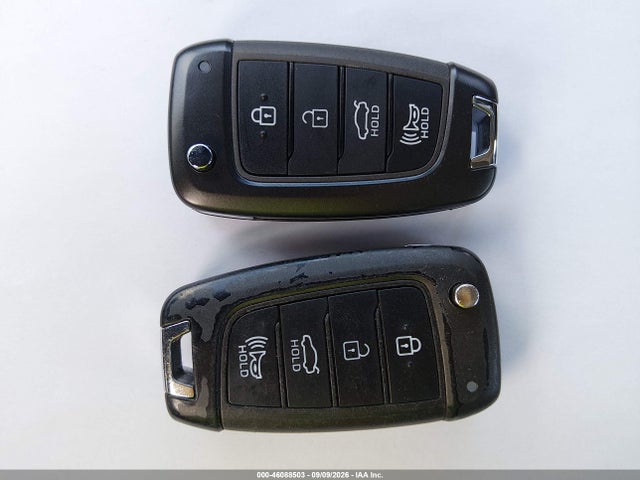 2023 HYUNDAI ELANTRA SE 11
