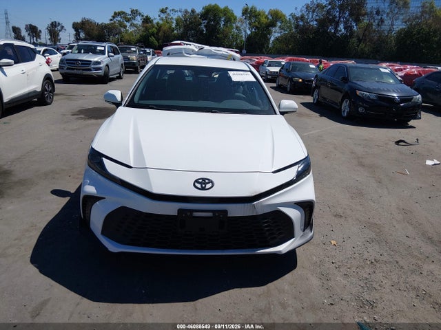 2025 TOYOTA CAMRY SE 12