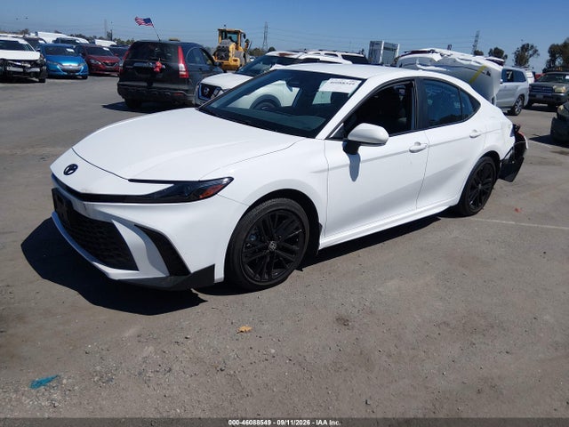 2025 TOYOTA CAMRY SE 2