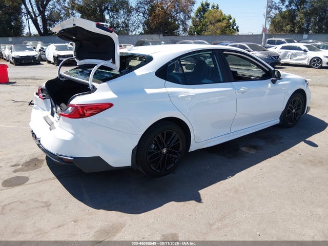 2025 TOYOTA CAMRY SE 4