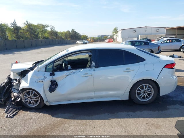 2020 TOYOTA COROLLA HYBRID LE 15