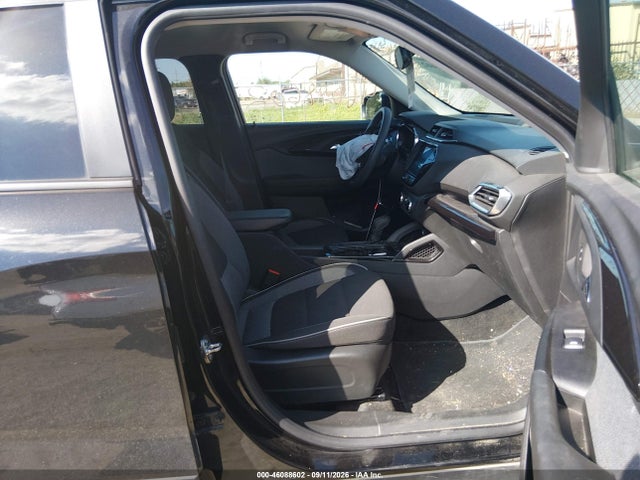 2023 CHEVROLET TRAILBLAZER FWD LT 5