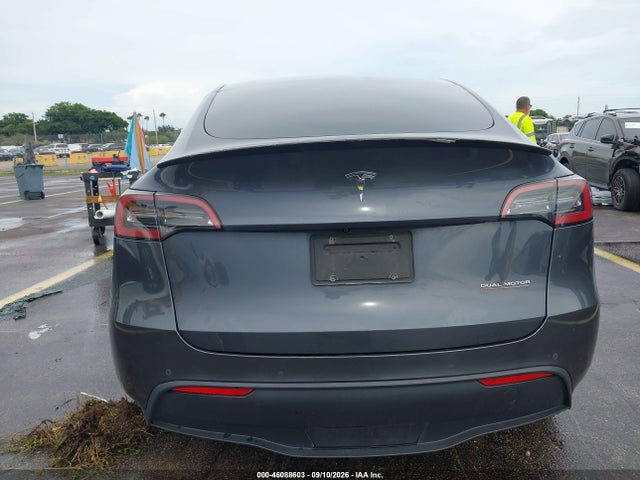 2022 TESLA MODEL Y PERFORMANCE DUAL MOTOR ALL-WHEEL DRIVE 15
