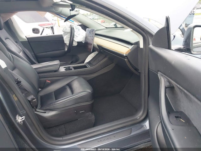 2022 TESLA MODEL Y PERFORMANCE DUAL MOTOR ALL-WHEEL DRIVE 5