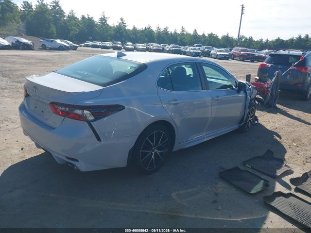 2023 TOYOTA CAMRY SE 4