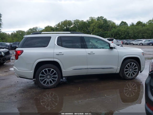 2022 GMC ACADIA AWD DENALI 13