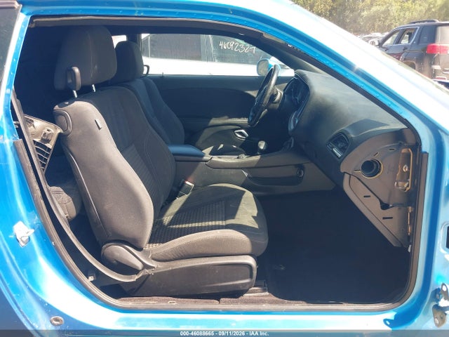 2019 DODGE CHALLENGER SXT 5