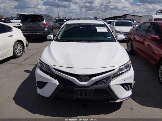2019 TOYOTA CAMRY SE 12