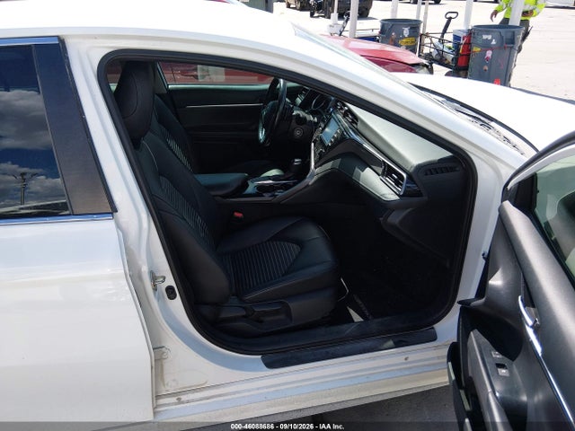 2019 TOYOTA CAMRY SE 5