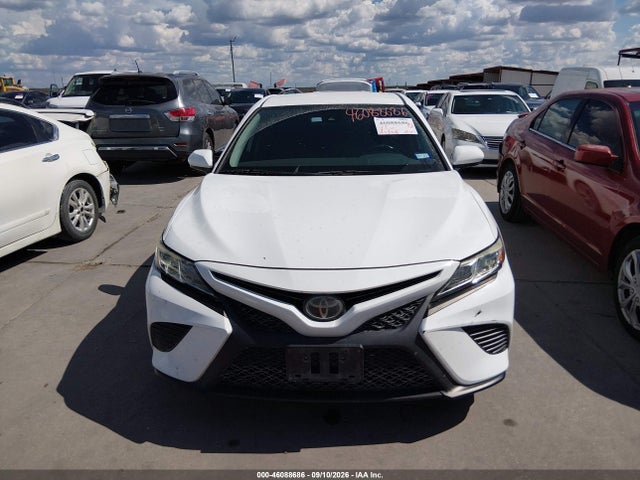 2019 TOYOTA CAMRY SE 6