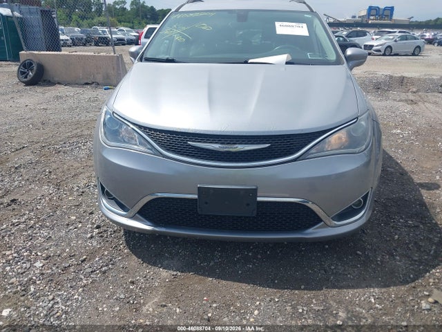 2017 CHRYSLER PACIFICA TOURING-L 12