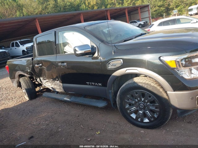 2017 NISSAN TITAN PLATINUM RESERVE 12