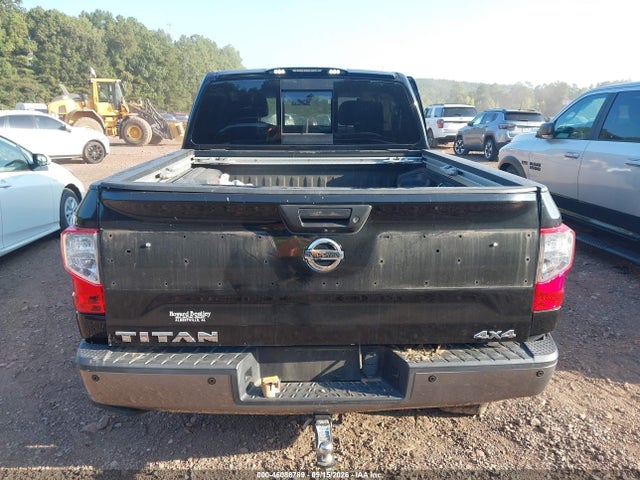 2017 NISSAN TITAN PLATINUM RESERVE 15