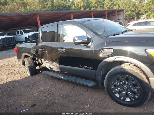 2017 NISSAN TITAN PLATINUM RESERVE 6