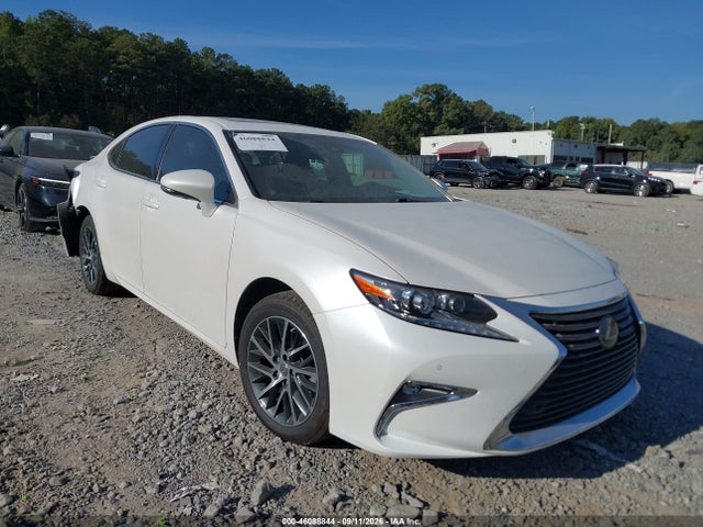 2016 LEXUS ES 