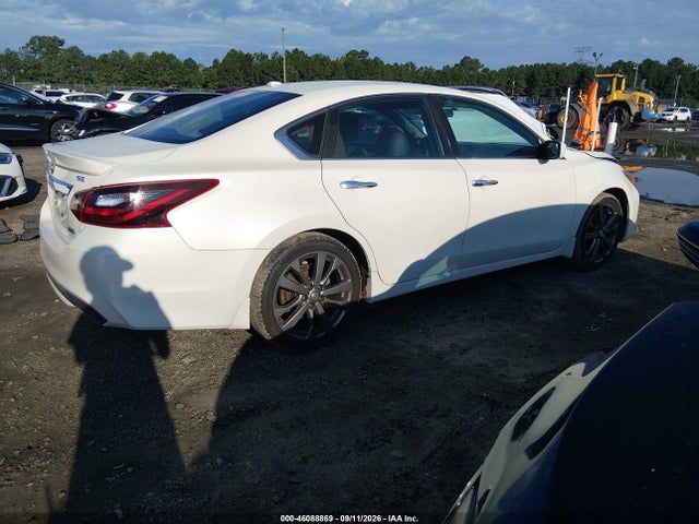 2018 NISSAN ALTIMA 2.5 SR 4