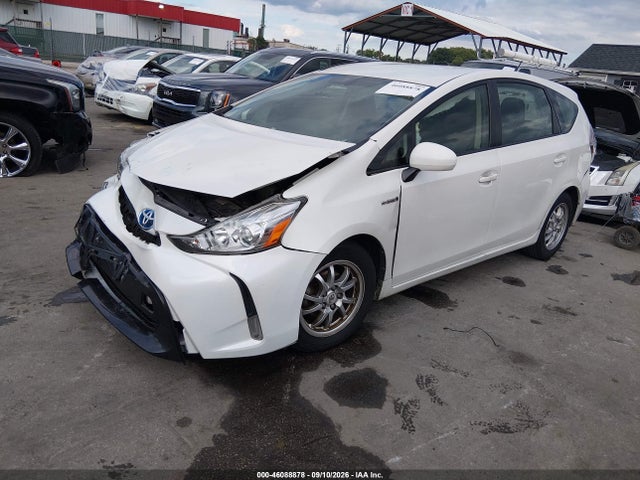 2017 TOYOTA PRIUS V FOUR 2