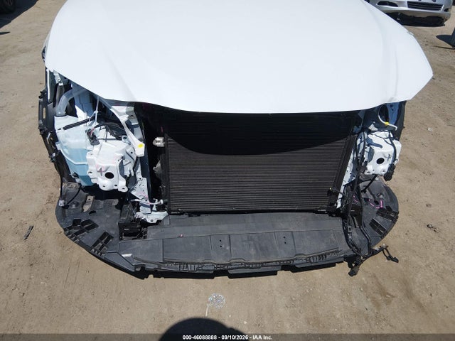 2025 LEXUS ES 300H 6