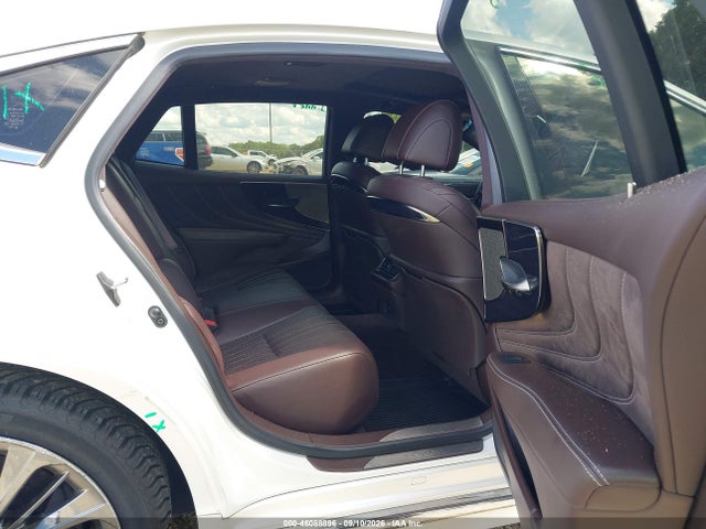 2020 LEXUS LS 500 8