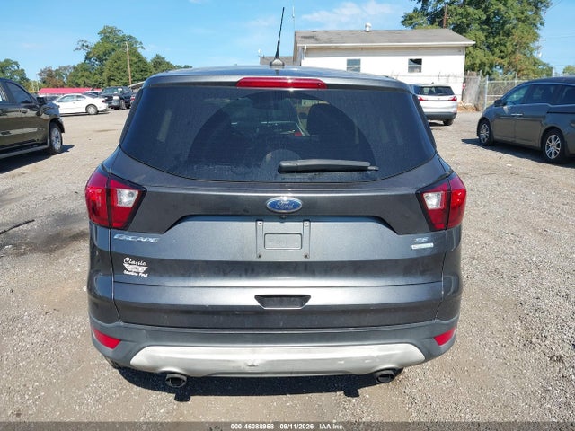 2019 FORD ESCAPE SE 16