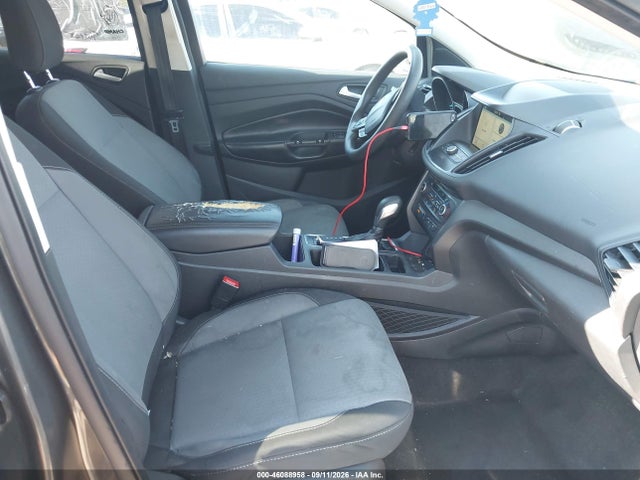 2019 FORD ESCAPE SE 5