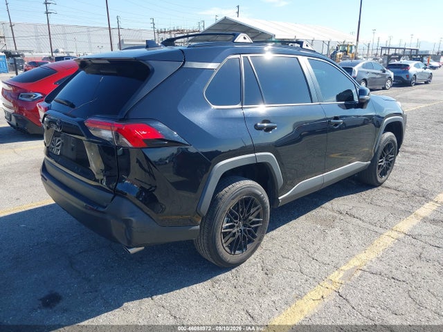 2025 TOYOTA RAV4 XLE 4