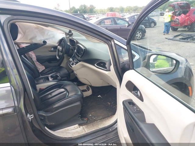 2021 CHRYSLER VOYAGER LXI 5