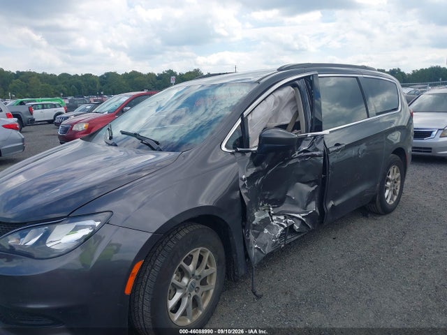 2021 CHRYSLER VOYAGER LXI 6