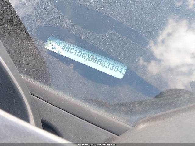 2021 CHRYSLER VOYAGER LXI 9
