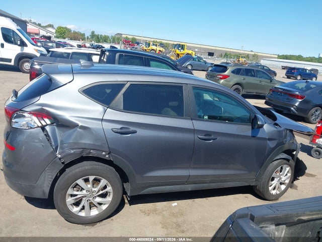 2019 HYUNDAI TUCSON SE 13
