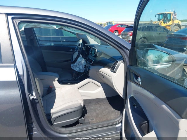 2019 HYUNDAI TUCSON SE 5
