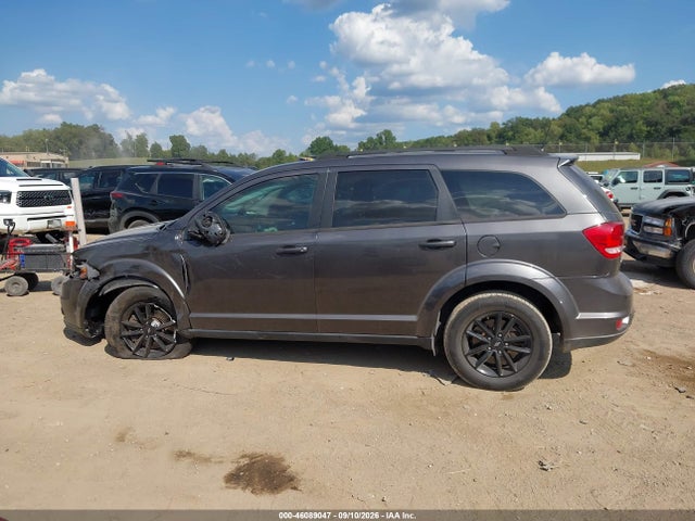 2019 DODGE JOURNEY SE 14