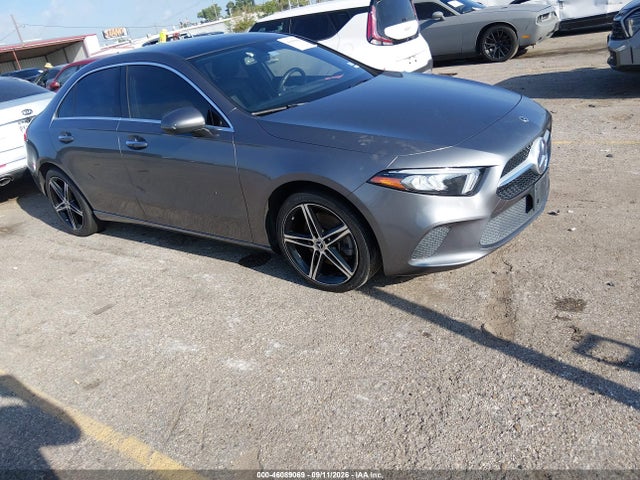 2021 Mercedes-Benz A 220 4MATIC