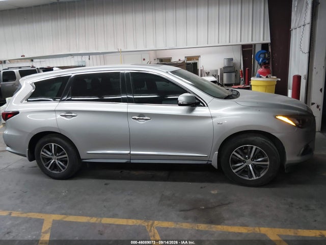 2019 INFINITI QX60 PURE 13