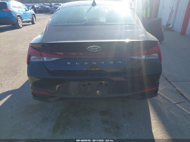 2022 HYUNDAI ELANTRA SEL 17