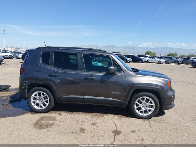 2019 JEEP RENEGADE LATITUDE FWD 14