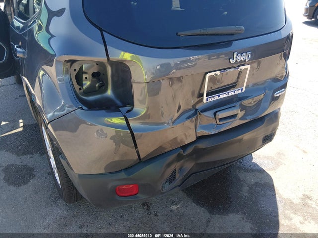 2019 JEEP RENEGADE LATITUDE FWD 6