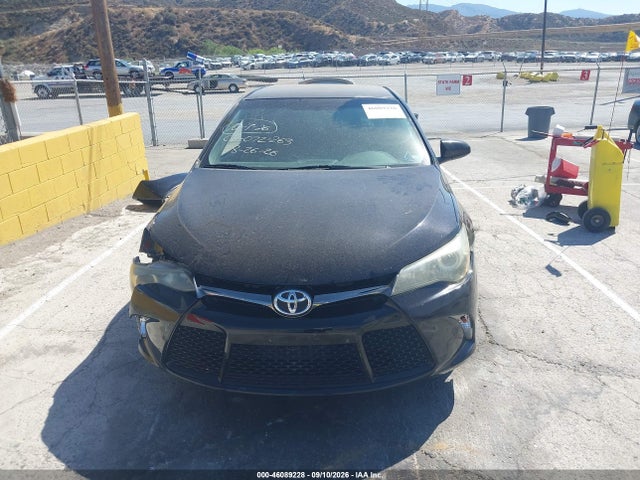 2017 TOYOTA CAMRY SE 16