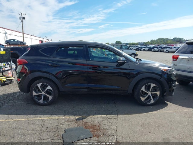 2017 HYUNDAI TUCSON SPORT 14