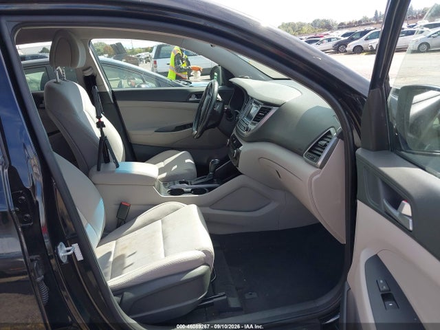 2017 HYUNDAI TUCSON SPORT 5