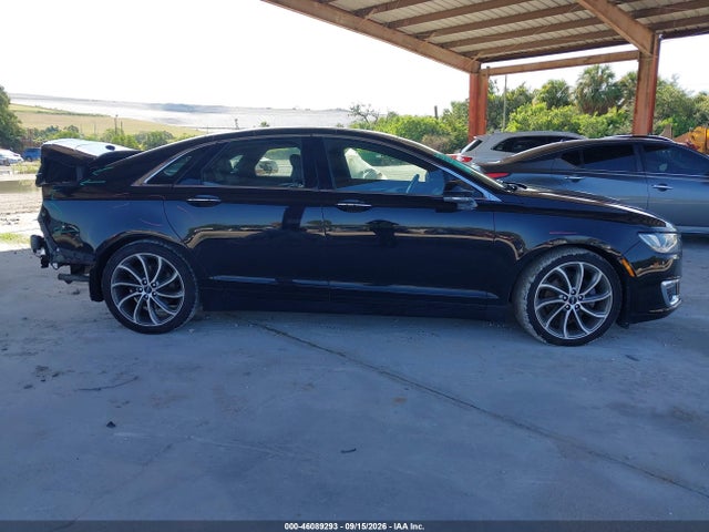 2019 LINCOLN MKZ RESERVE I 13