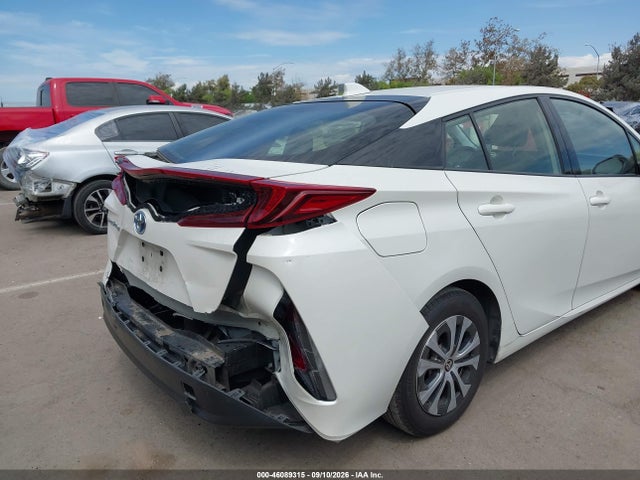 2020 TOYOTA PRIUS PRIME LE 18